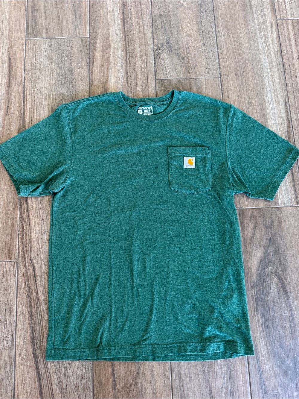Carhartt Green Pocket Tee. Loose fit Heavyweight Men’s Size Medium